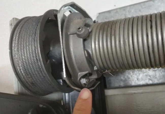 Cambio de muelles y cables copia - Nuestros Trabajos