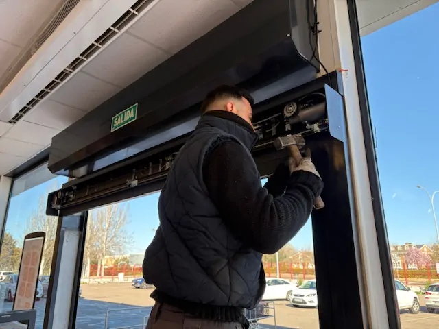 Cuales son las mejores empresas de reparacion de puertas automaticas en Barcelona - &iquest;Cu&aacute;les son las mejores empresas de reparaci&oacute;n de puertas autom&aacute;ticas en Barcelona?