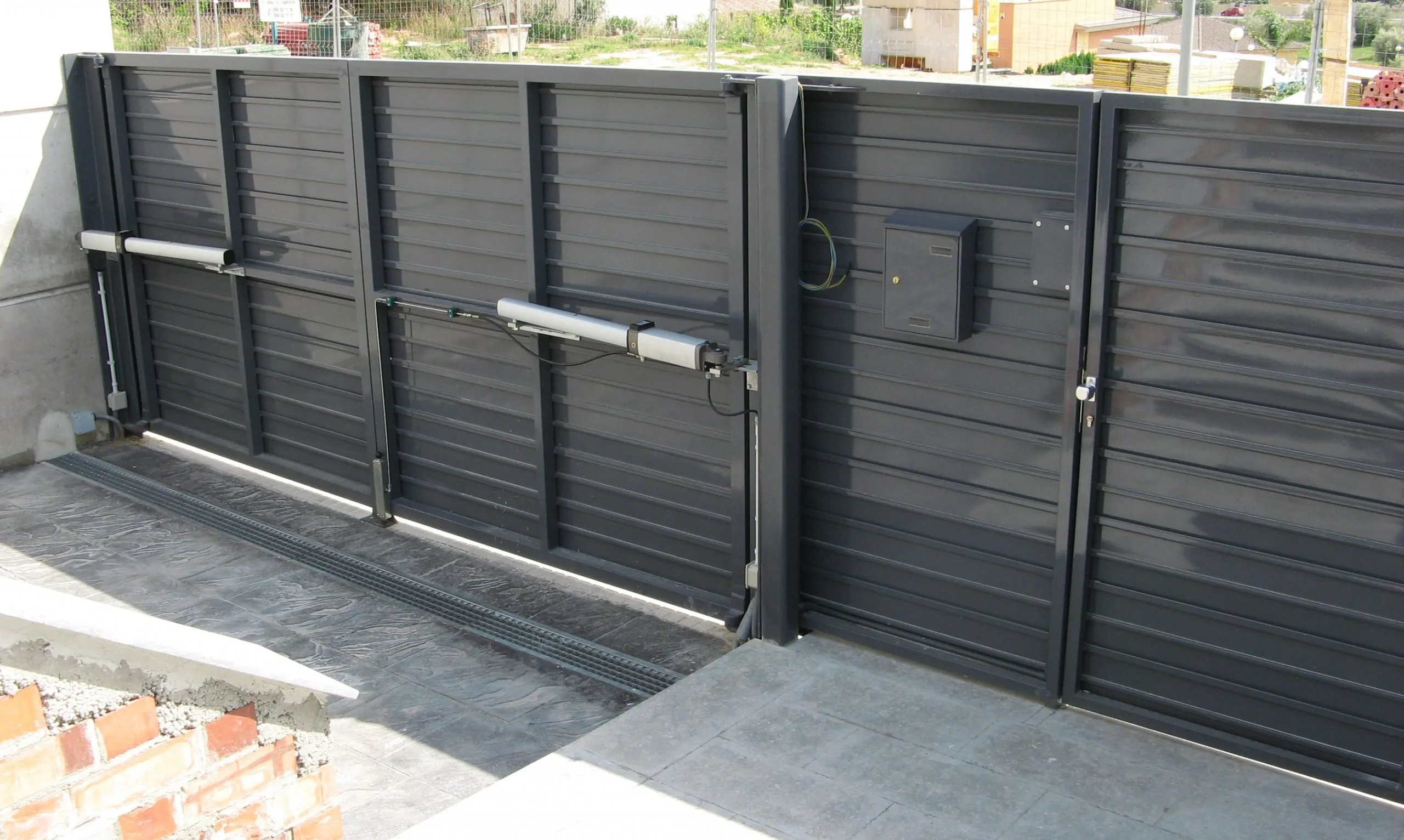 Donde puedo contratar la reparacion de motores para puertas de garaje en Barcelona - &iquest;D&oacute;nde puedo contratar la reparaci&oacute;n de motores para puertas de garaje en Barcelona?